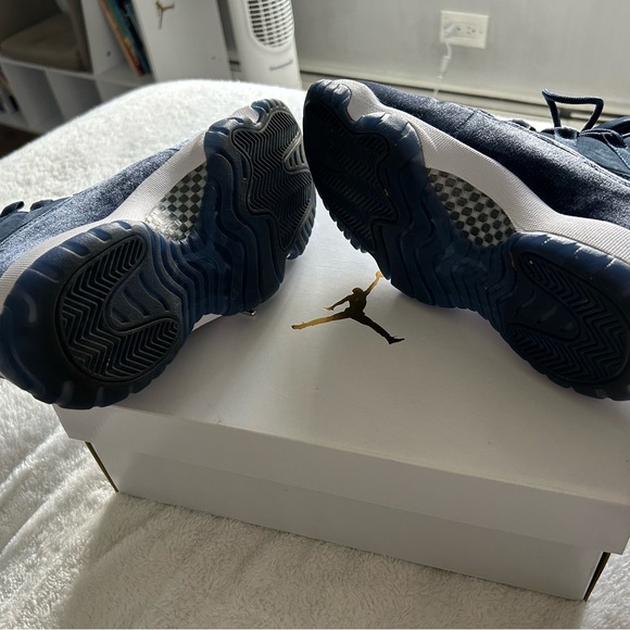 Jordan (new) - Picture 3 of 4